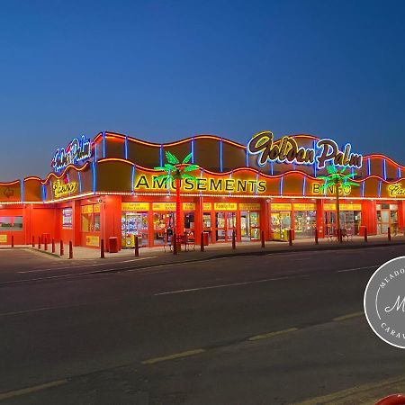 Palm Grove 181- Golden Palm - Pet Friendly, Wifi, Central Heating, Bed Linen - Meadow Lakes Caravan & Lodge Hire شابيل سانت ليوناردز المظهر الخارجي الصورة